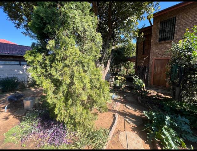 3 BEDROOM TOWNHOUSE FOR SALE IN MISTY BAY